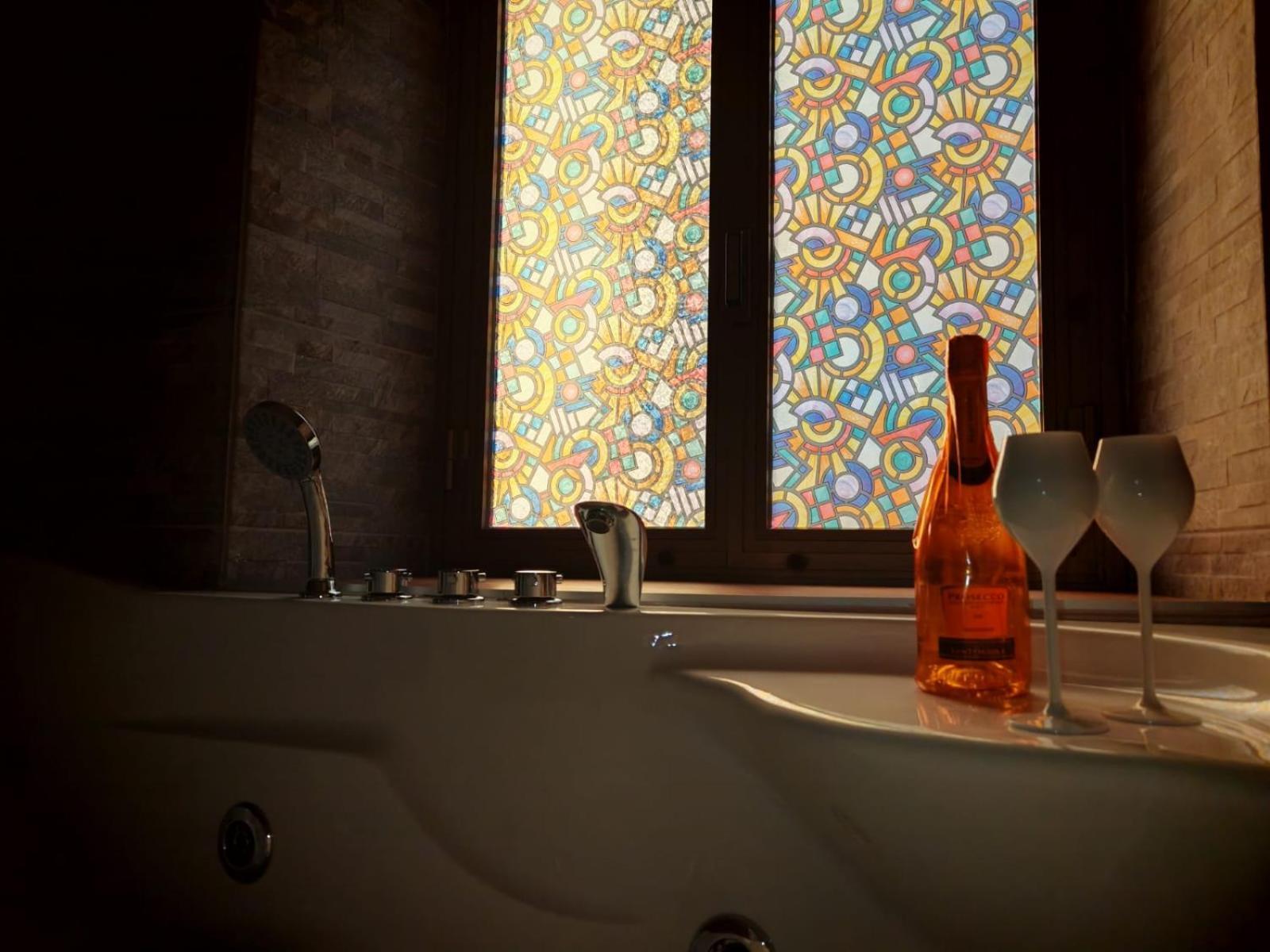 Casa Con Idromassaggio Metro C Alessandrino - San Giovanni E Trenino Laziali-termini -betti House *