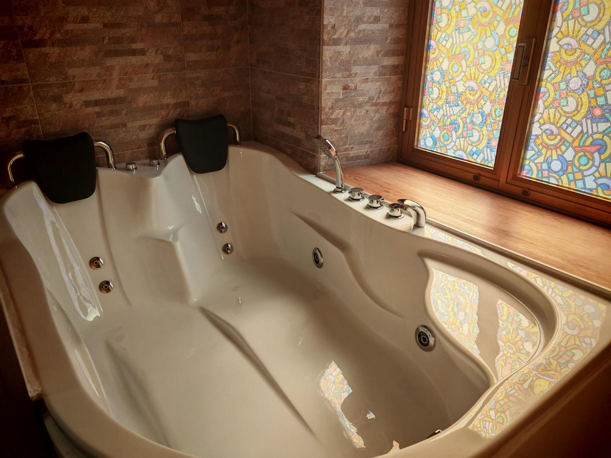 Casa Con Idromassaggio Metro C Alessandrino - San Giovanni E Trenino Laziali-termini -betti House Apartment