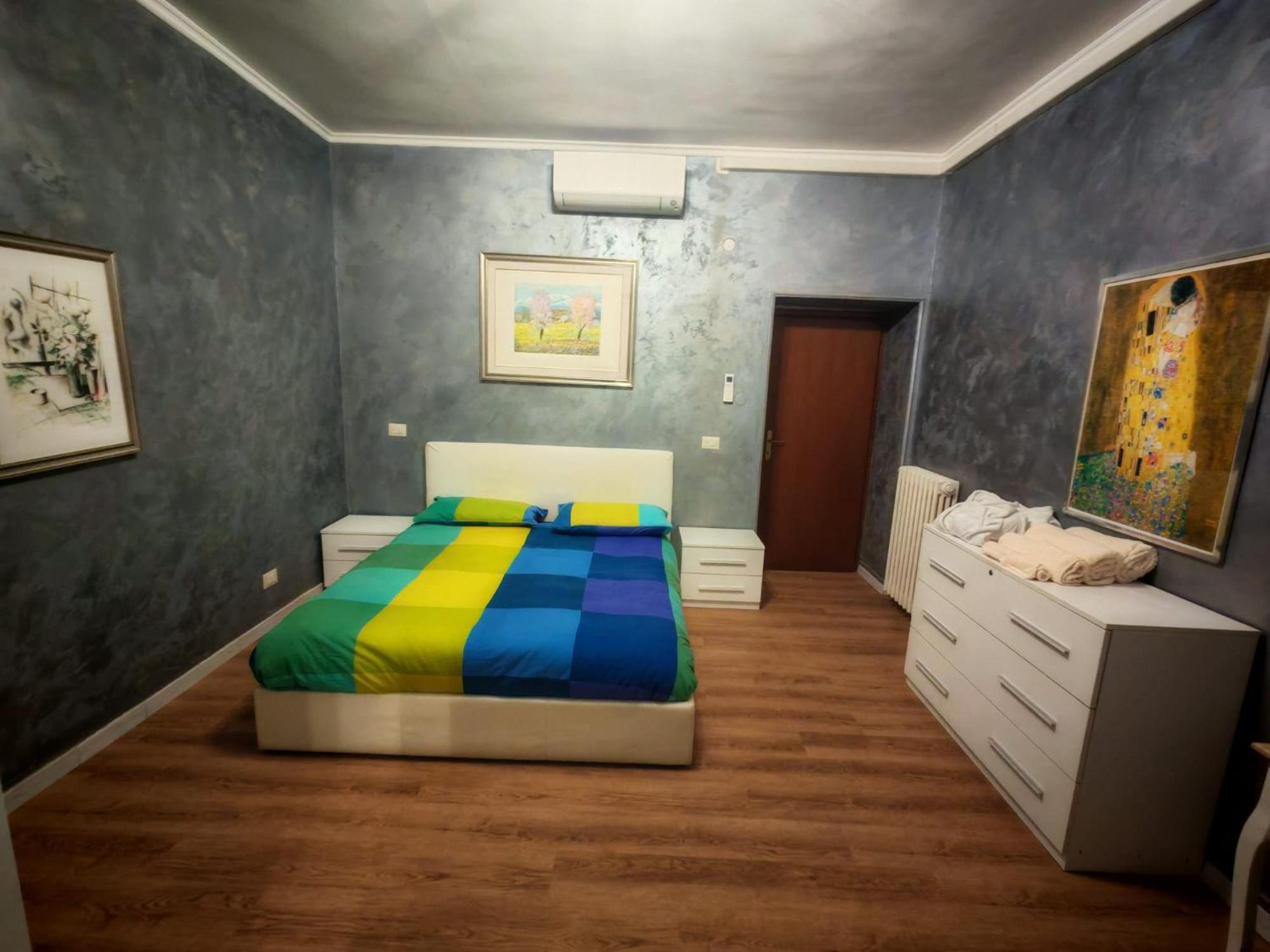 Apartment Casa Con Idromassaggio Metro C Alessandrino - San Giovanni E Trenino Laziali-termini -betti House