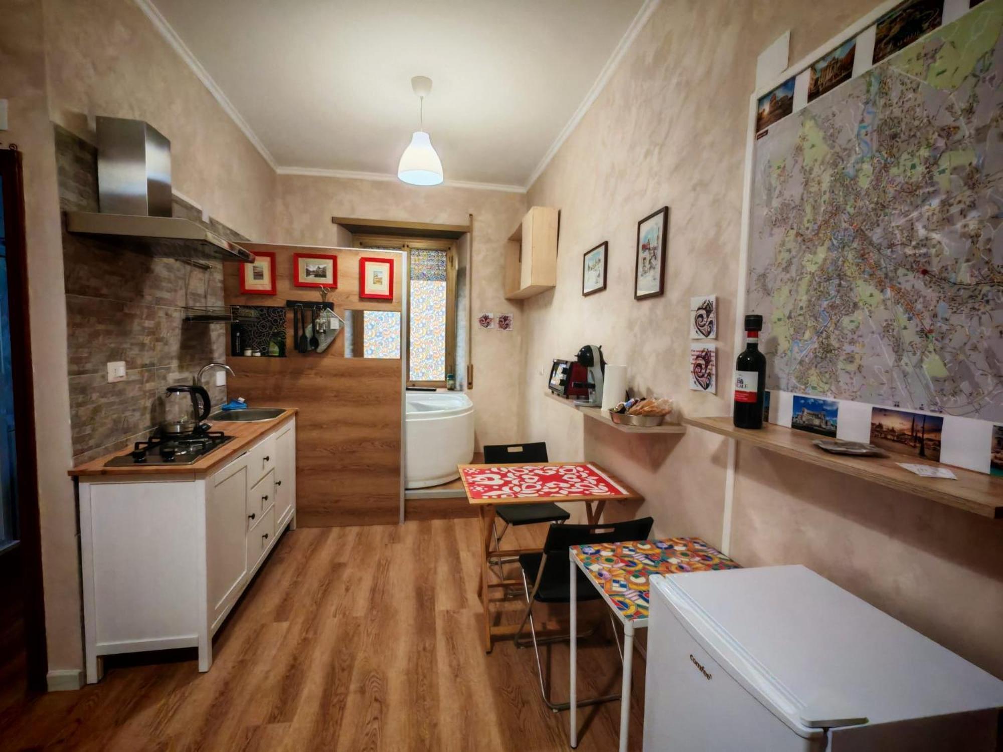 Apartment Casa Con Idromassaggio Metro C Alessandrino - San Giovanni E Trenino Laziali-termini -betti House