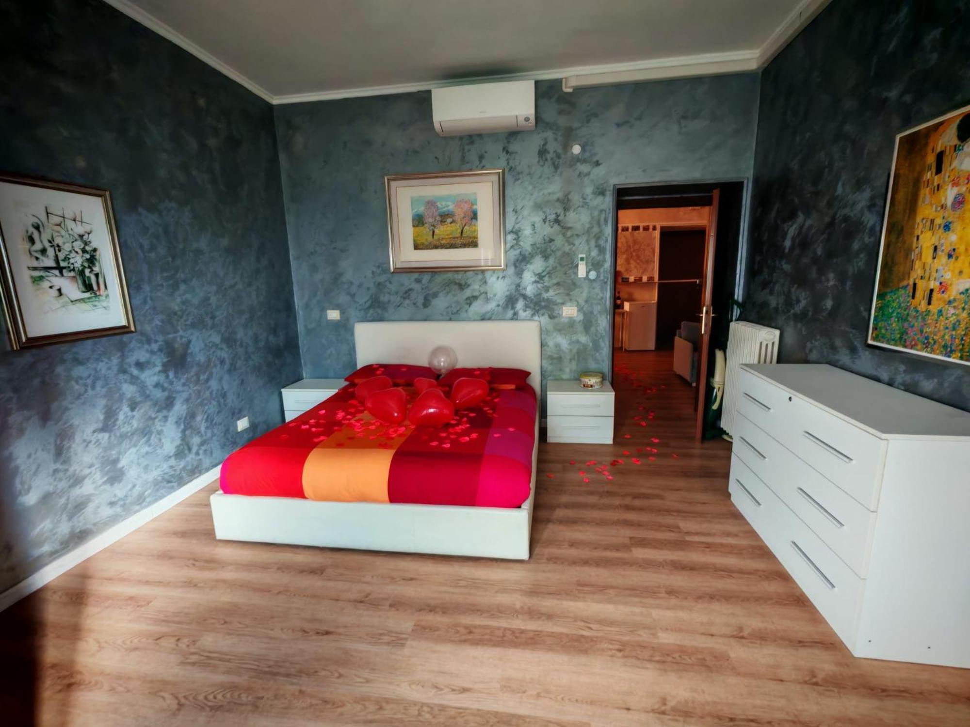 Casa Con Idromassaggio Metro C Alessandrino - San Giovanni E Trenino Laziali-termini -betti House Apartment Rom
